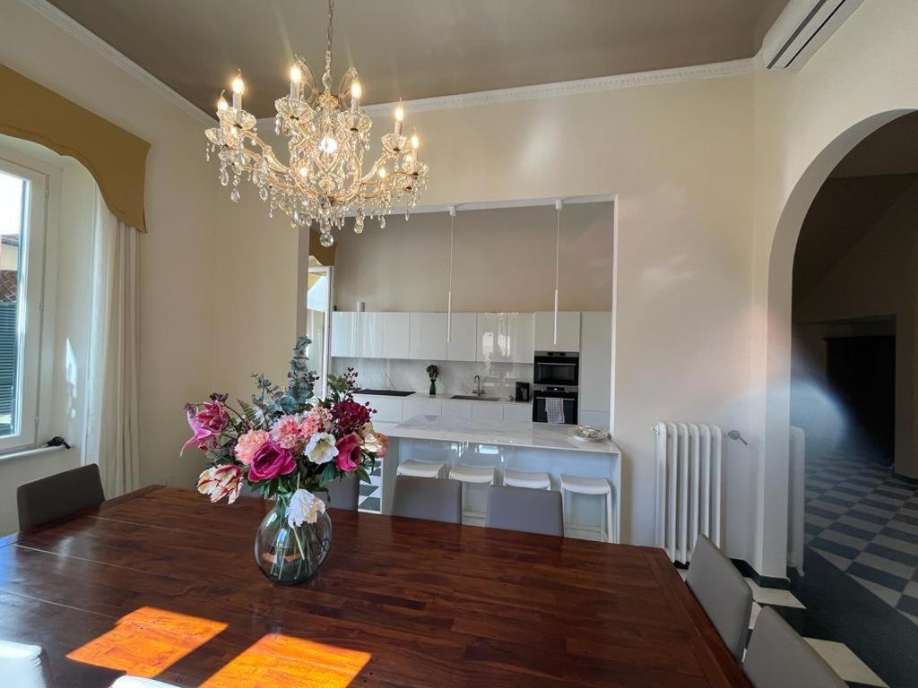 Villa Giulia Bnb Viareggio Eksteriør bilde