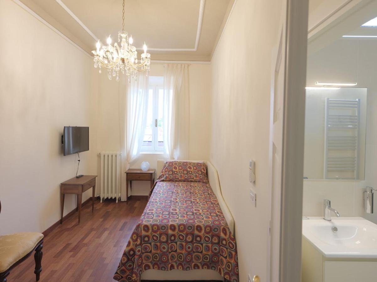 Villa Giulia Bnb Viareggio Eksteriør bilde